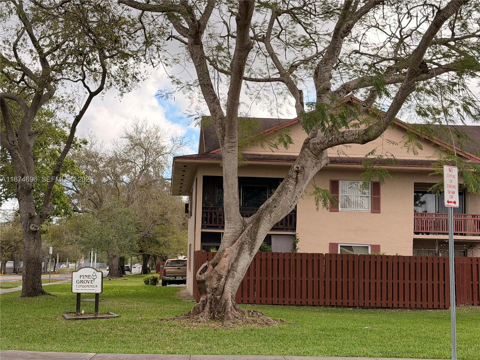 1ad5be0d-7805 11295 SW 88th St # M109, Miami FL 33176 — #A11874696