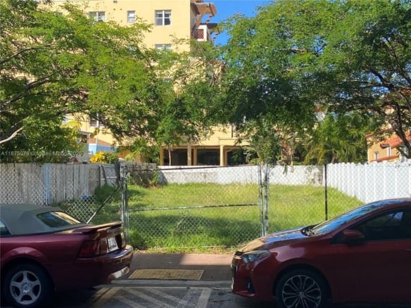935 2nd St, Miami Beach FL 33139 — #A11875076