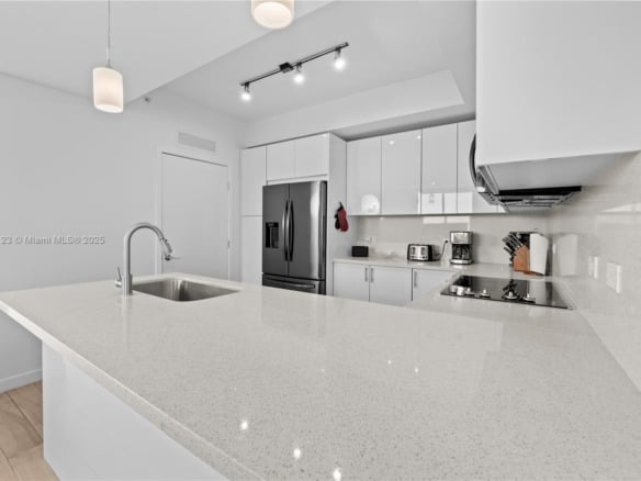 999 SW 1st Ave # 3304, Miami FL 33130 — #A11875123