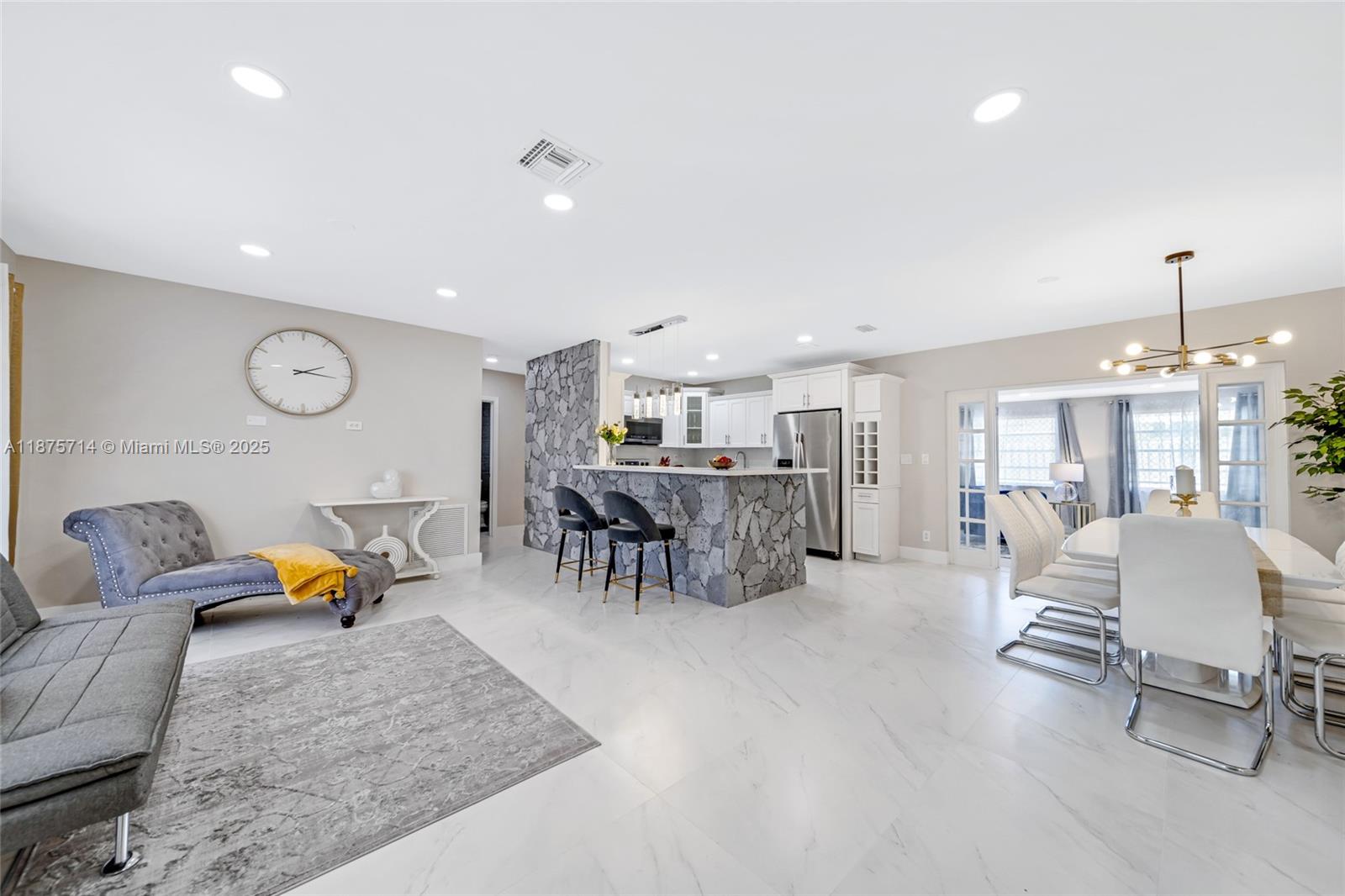 1ad5be0d-7856 241 Oceanic Ave, Lauderdale By The Sea FL 33308 — #A11875714
