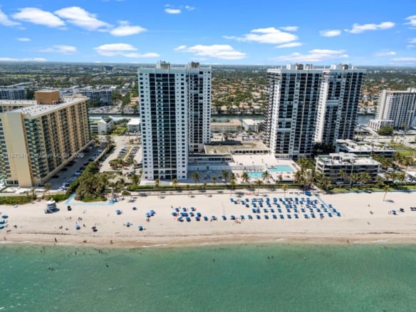2301 S Ocean Dr # 307, Hollywood FL 33019 — #A11875816