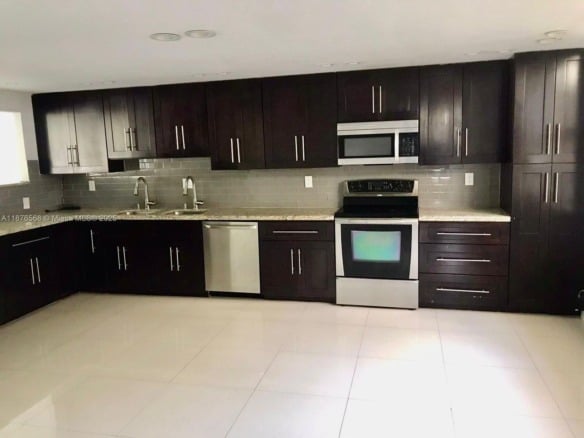 20381 NE 30th Ave # 7, Aventura FL 33180 — #A11876568