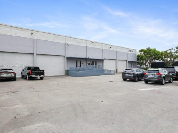 1300 NW 78th Ave # 1308, Doral FL 33126 — #A11877078