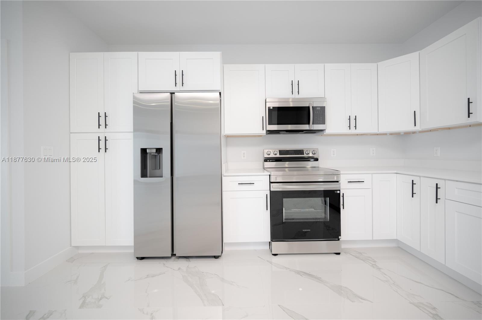 1ad5be0d-7951 238NW 2nd St # 5, Florida City FL 33034 — #A11877630