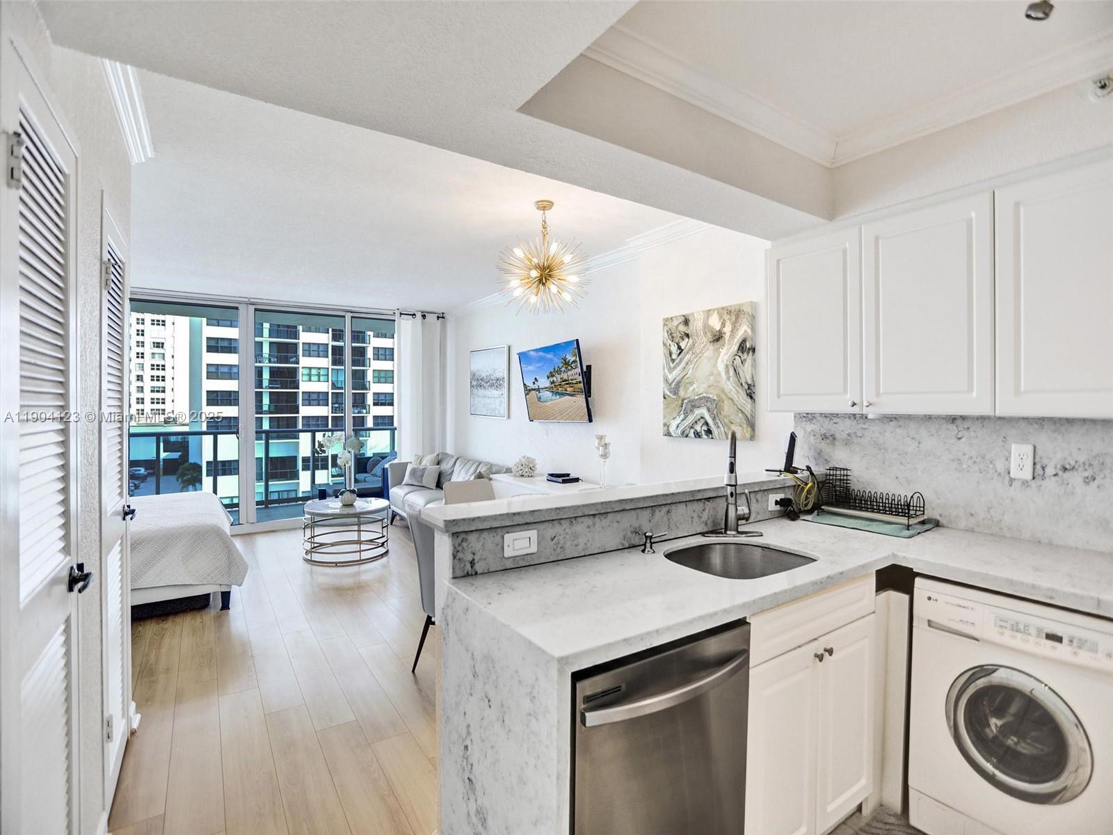 1ad5be0d-806 2501 S Ocean Dr # 505, Hollywood FL 33019 — #A11904123
