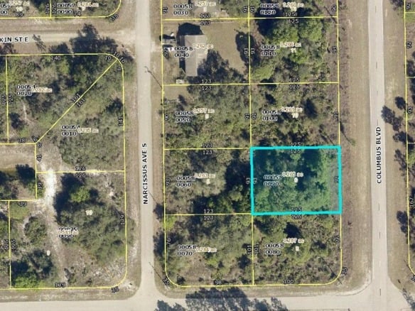 224 Columbus Boulevard, Lehigh Acres FL 33974 — #R10863902