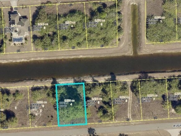 1207 Augusta Street E, Lehigh Acres FL 33974 — #R10863947