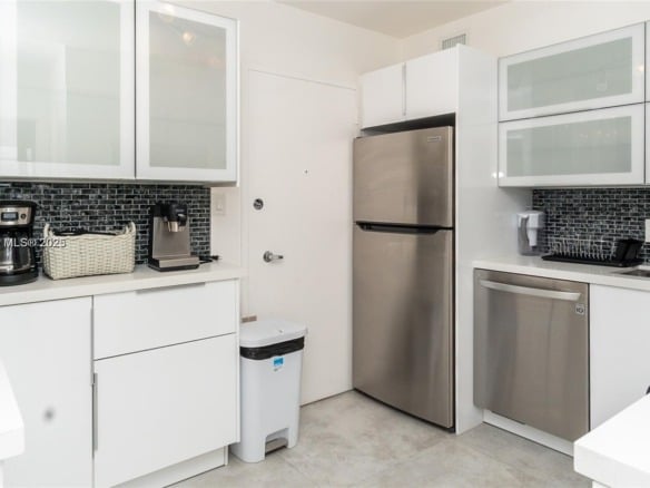 5161 Collins Ave # 811, Miami Beach FL 33140 — #A11866287