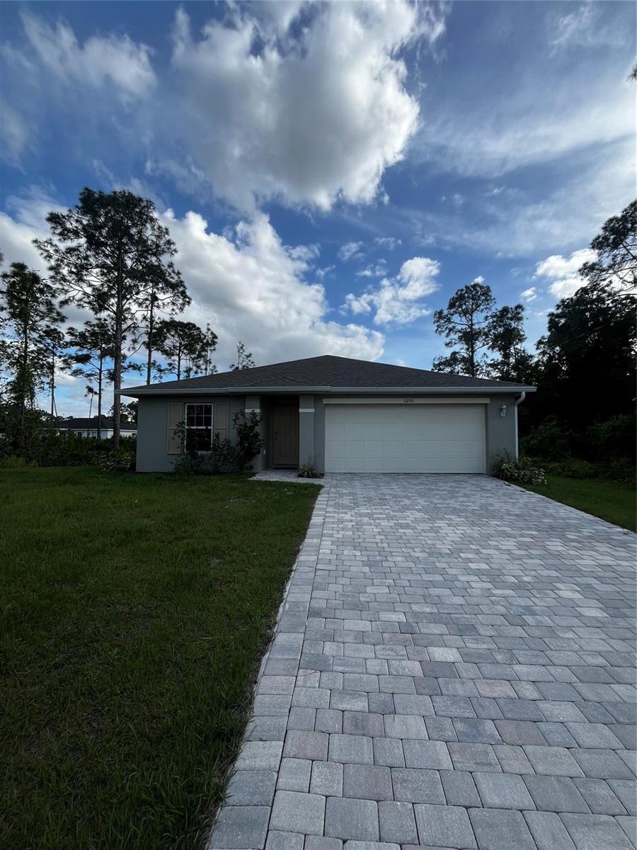 CREATOR: gd-jpeg v1.0 (using IJG JPEG v62), quality = 90 3201 W 23rd Street, Lehigh Acres FL 33971 — #F10430804