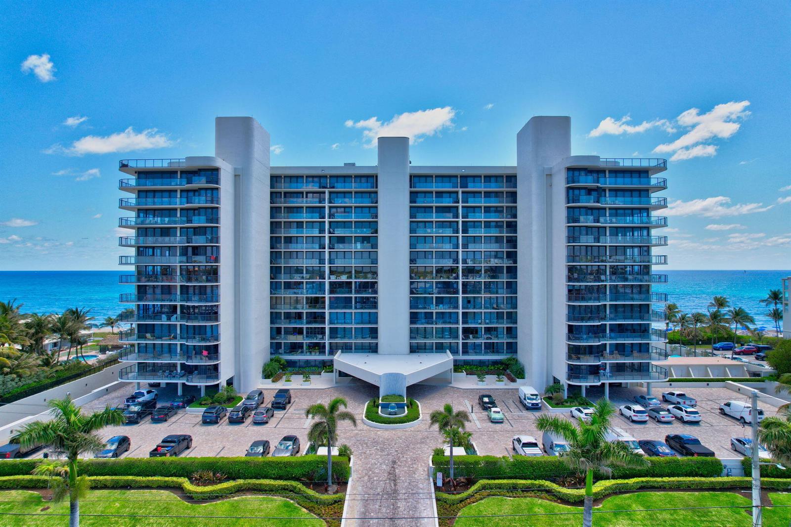 1ad5be0d-8243 2727 S Ocean Boulevard # 403, Highland Beach FL 33487 — #R10982405