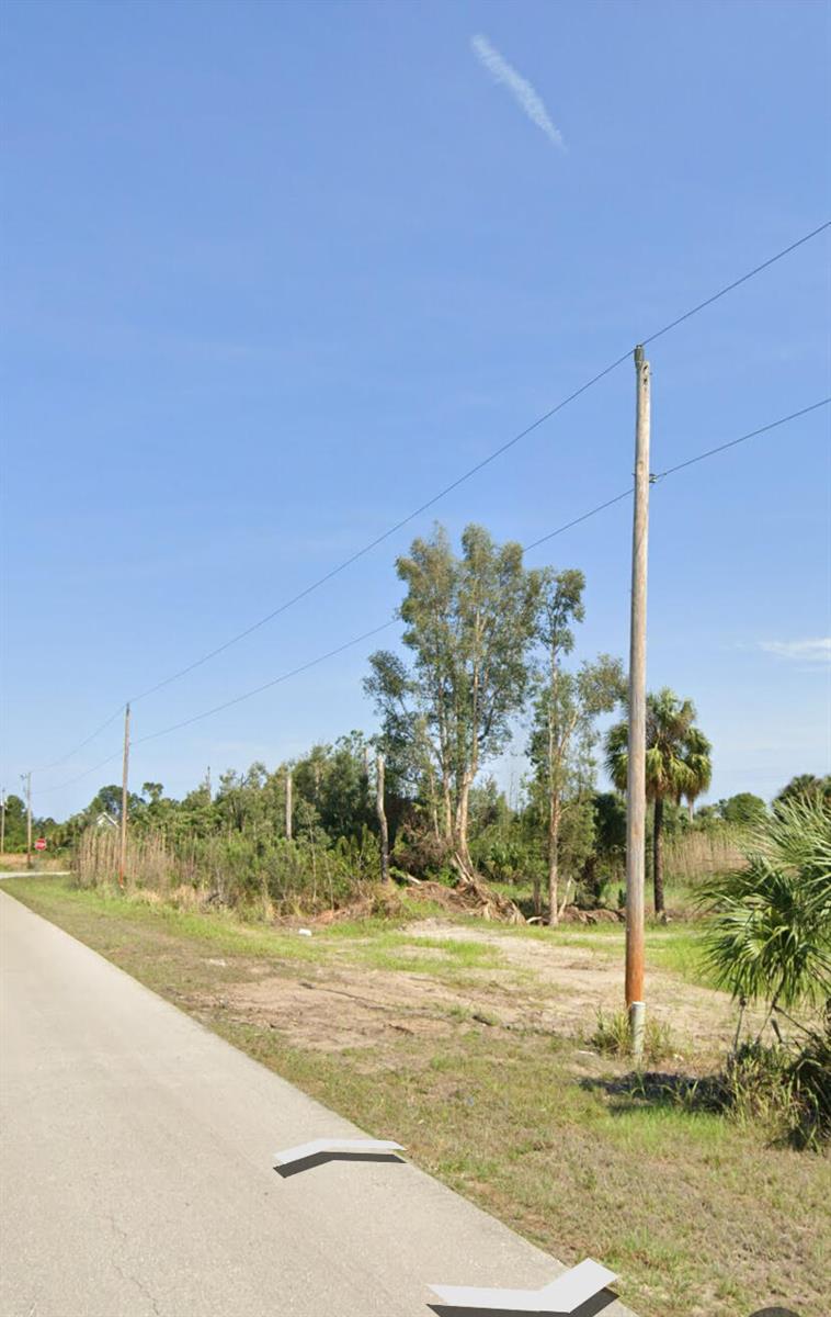 1ad5be0d-8265 2807 W 24th Street W, Lehigh Acres FL 33971 — #R10993396