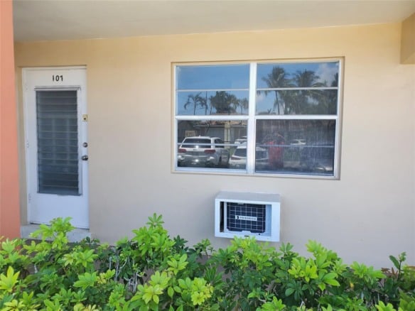 2106 NE 56th Court # 107, Fort Lauderdale FL 33308 — #F10452134