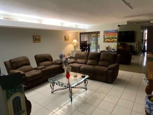 16023 Kingsmoor Way, Miami Lakes FL 33014 — #R11014899
