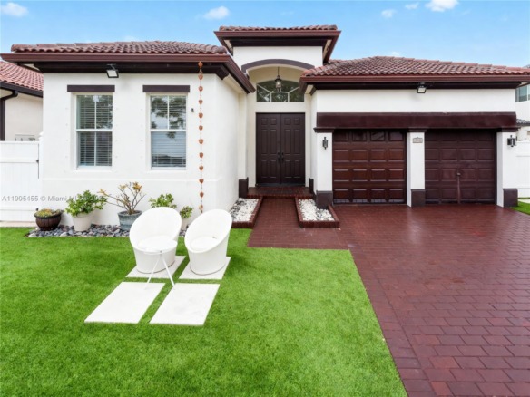 18000 NW 90th Pl, Hialeah FL 33018 — #A11905455