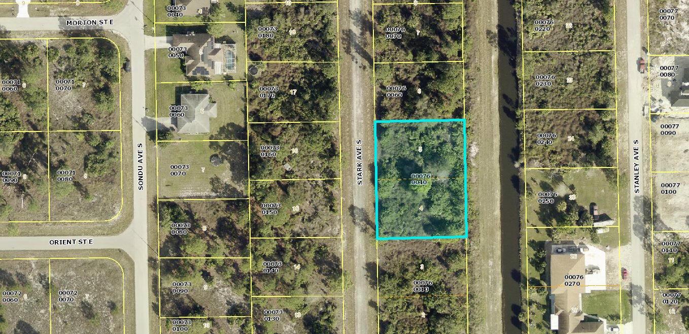 1ad5be0d-8432 655 Stark Avenue S, Lehigh Acres FL 33974 — #R11024775