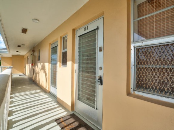 2111 NE 1st Court # 203, Boynton Beach FL 33435 — #R11027507