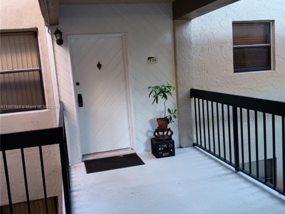 461 Ives Dairy Rd # 2, Miami FL 33179 — #A11907580