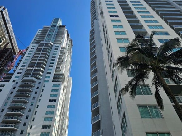 244 Biscayne Blvd # 303, Miami FL 33132 — #A11904431