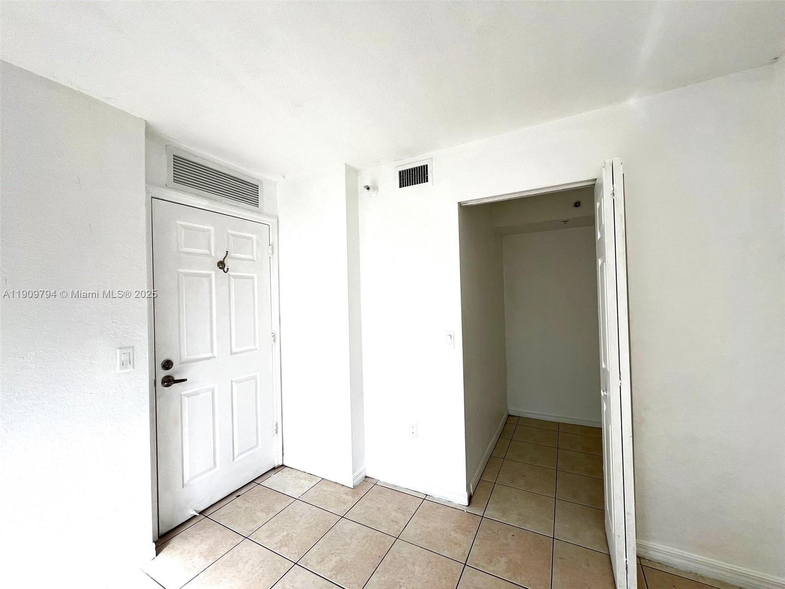 1ad5be0d-894 13820 NE 3rd Ct # 109, North Miami FL 33161 — #A11909794