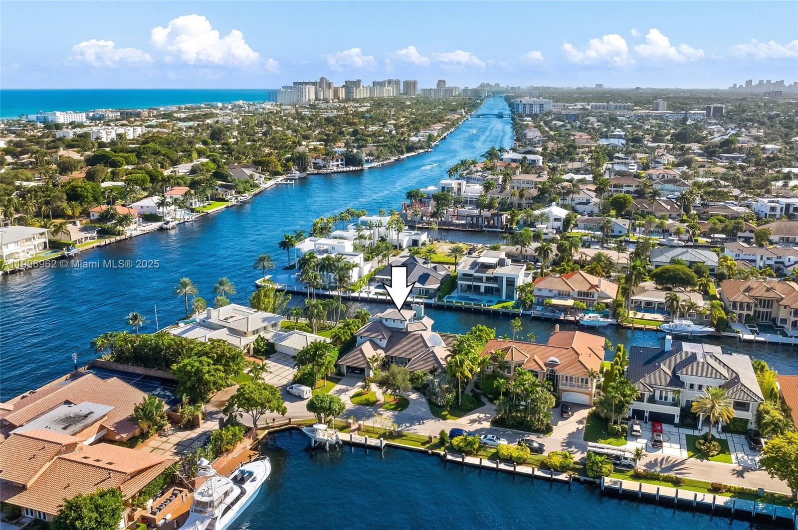default 70 Bay Colony Ln, Fort Lauderdale FL 33308 — #A11908962