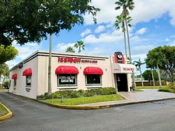 7225 W OKALAND PARD BLVD, Lauderhill FL 33313 — #A11910856