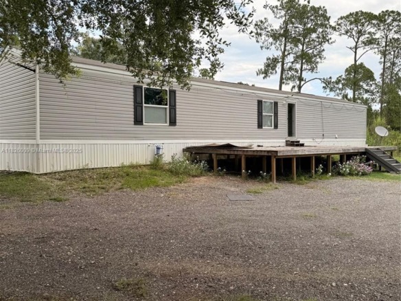 751 appaloosa Ave, Clewiston FL 33440 — #A11826009