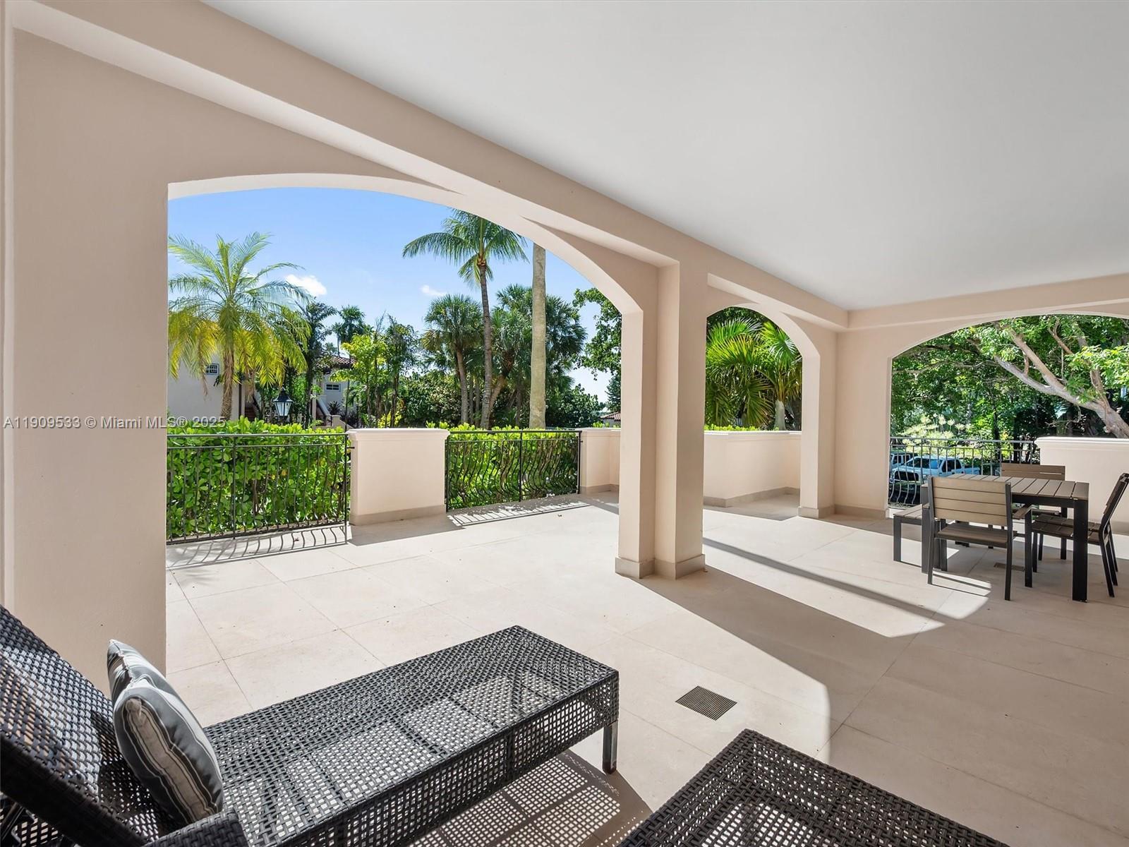 1ad5be0d-955 19116 Fisher Island Dr # 19116, Miami Beach FL 33109 — #A11909533