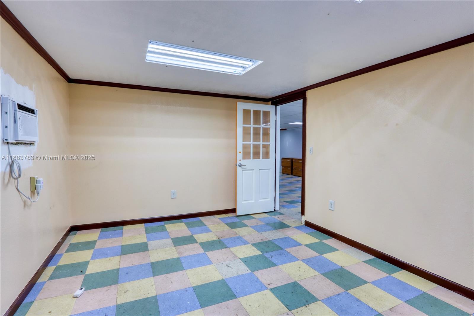 6dd28e9b-1005 6250 W 21st Ct, Hialeah FL 33016 — #A11883783