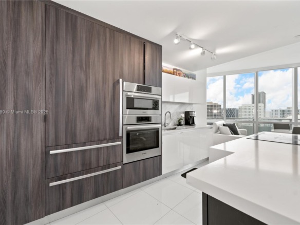 851 NE 1st Ave # 1410, Miami FL 33132 — #A11845189