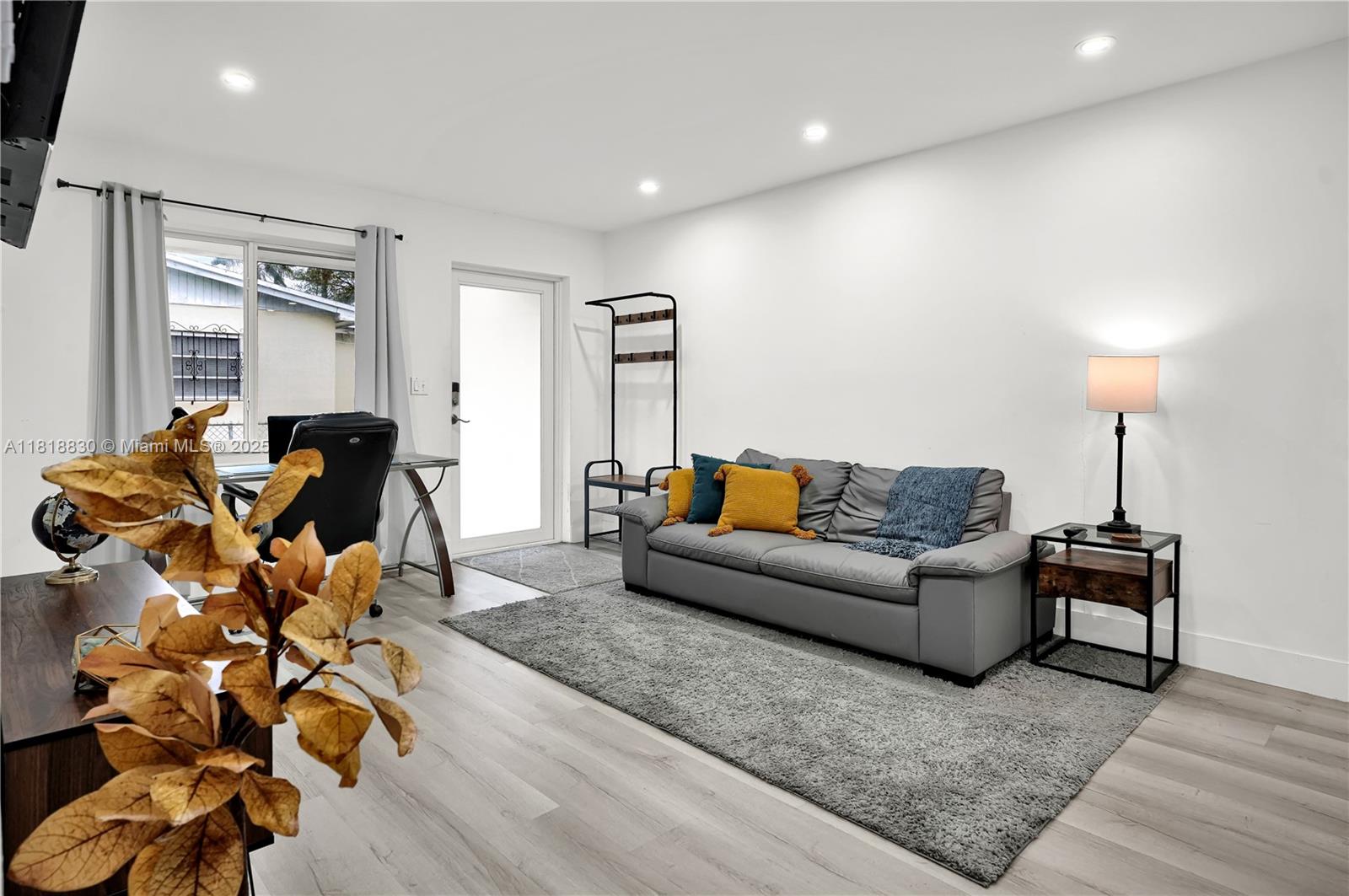 6dd28e9b-1075 300 NW 82nd Ter, Miami FL 33150 — #A11818830