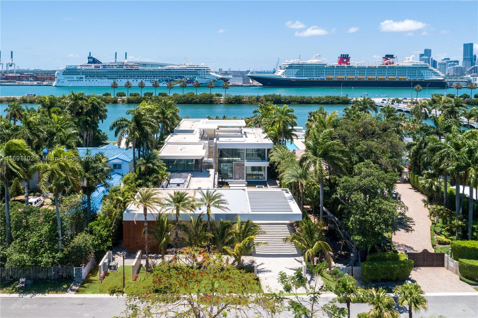 130 Palm Ave, Miami Beach FL 33139 — #A11697102
