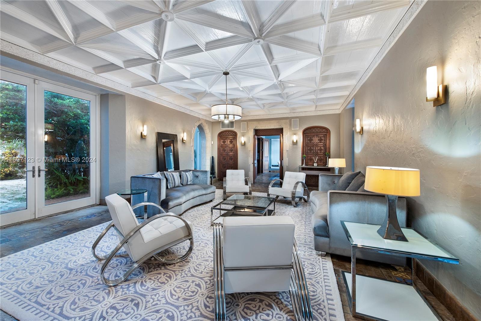 6dd28e9b-1092 4745 Pine Tree Dr, Miami Beach FL 33140 — #A11697123