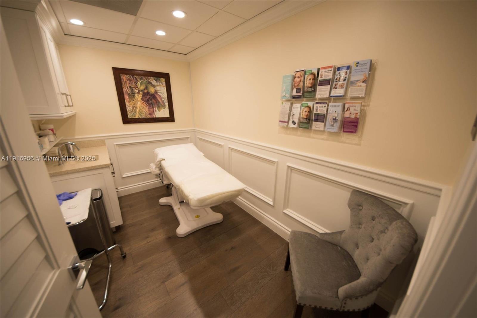 6dd28e9b-1104 N Federal Hwy, Fort Lauderdale FL 33308 — #A11916956