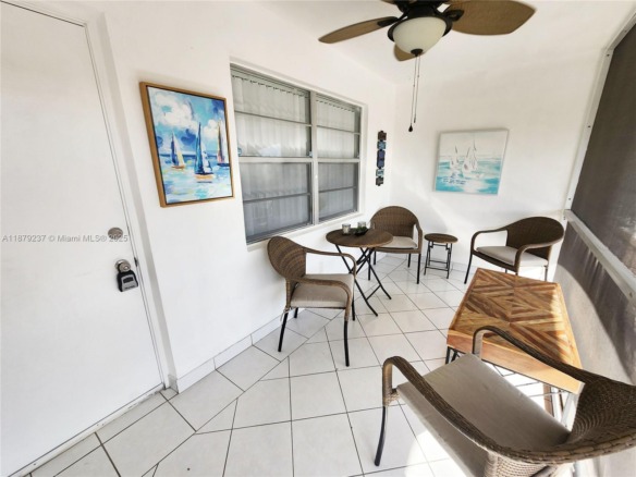 580 Egret Dr # 322, Hallandale Beach FL 33009 — #A11879237