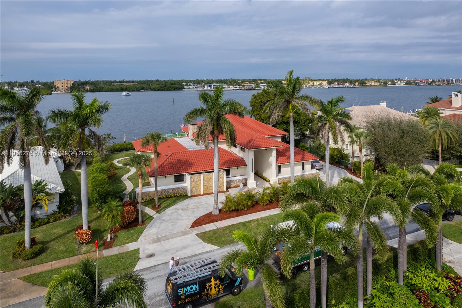 1635 Lands End Rd, Manalapan FL 33462 — #A11906276