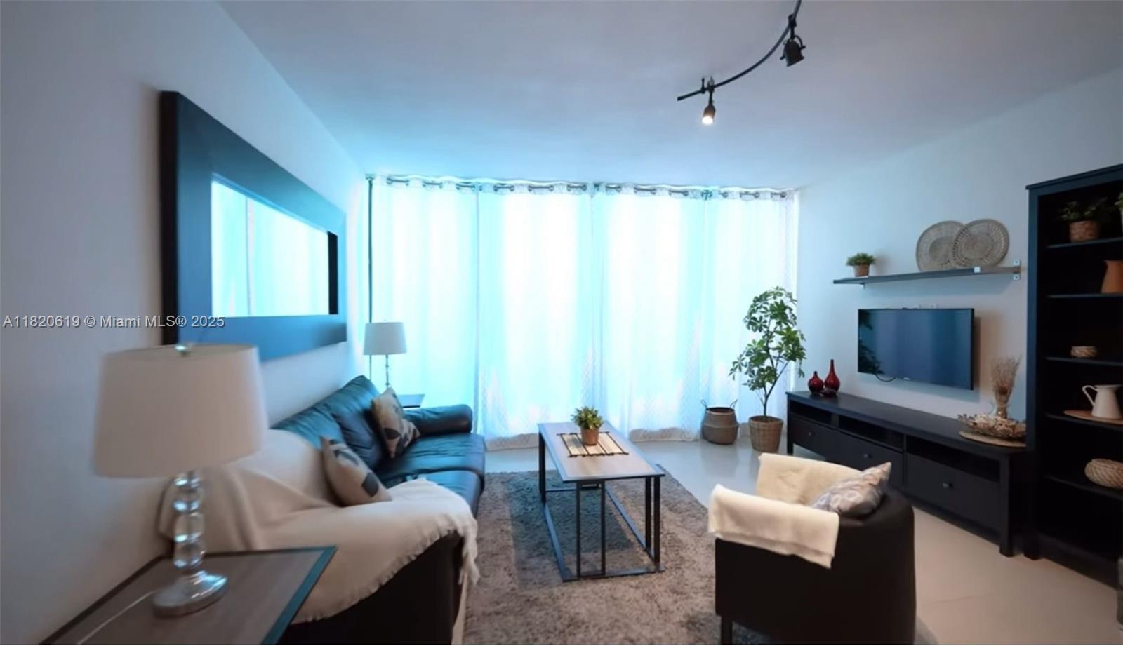 6dd28e9b-1137 3505 S Ocean Dr # 411, Hollywood FL 33019 — #A11820619
