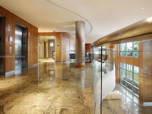 1000 5th St # 303, Miami Beach FL 33139 — #A11917924