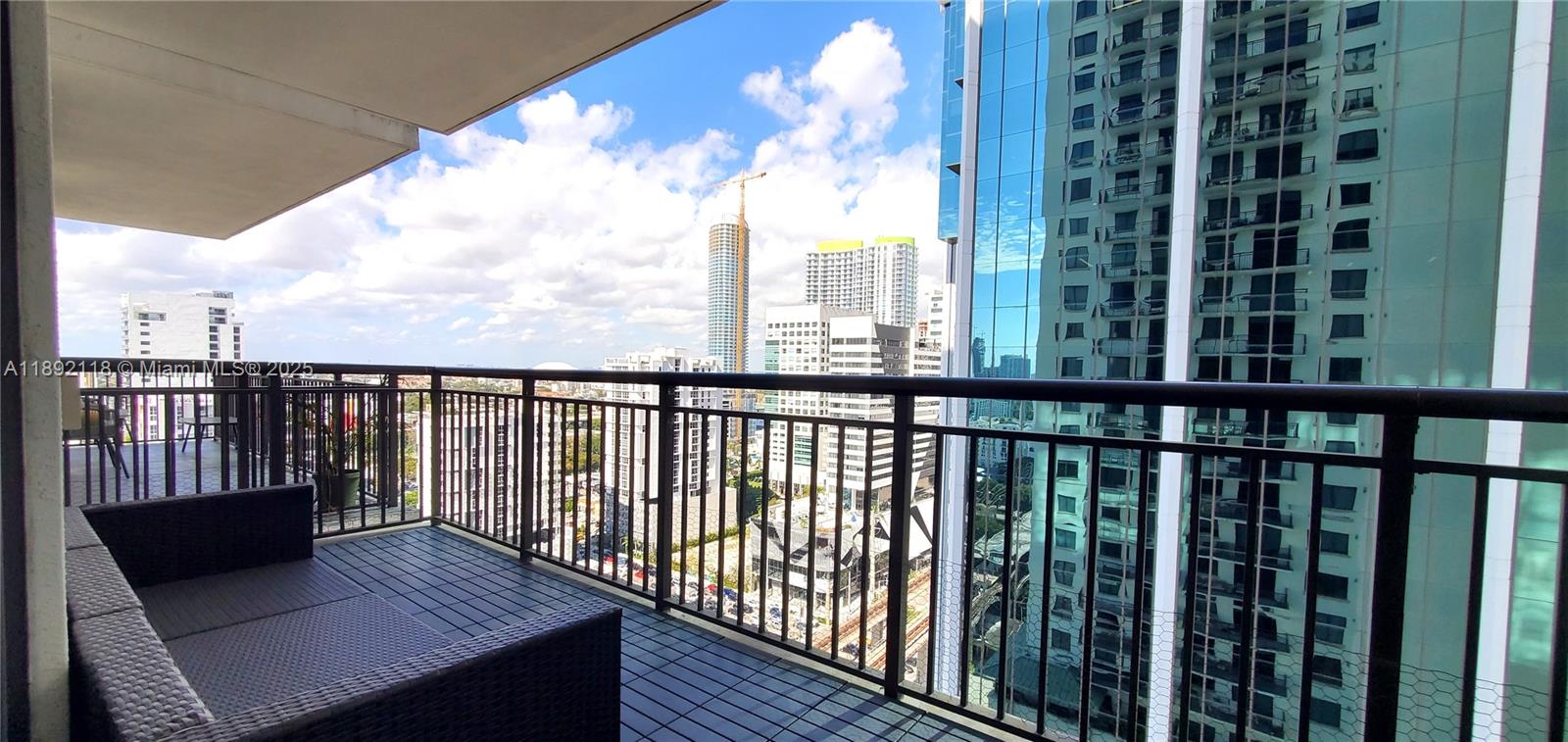 6dd28e9b-1172 999 SW 1st Ave # 2115, Miami FL 33130 — #A11892118