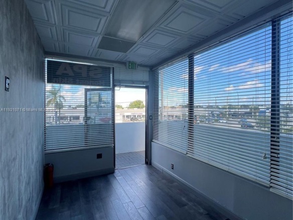 24 East Oakland Park Boulevard # 24, Wilton Manors FL 33334 — #A11921071