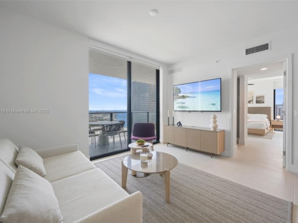 601 NE 1st Ave # 3316, Miami FL 33132 — #A11921519