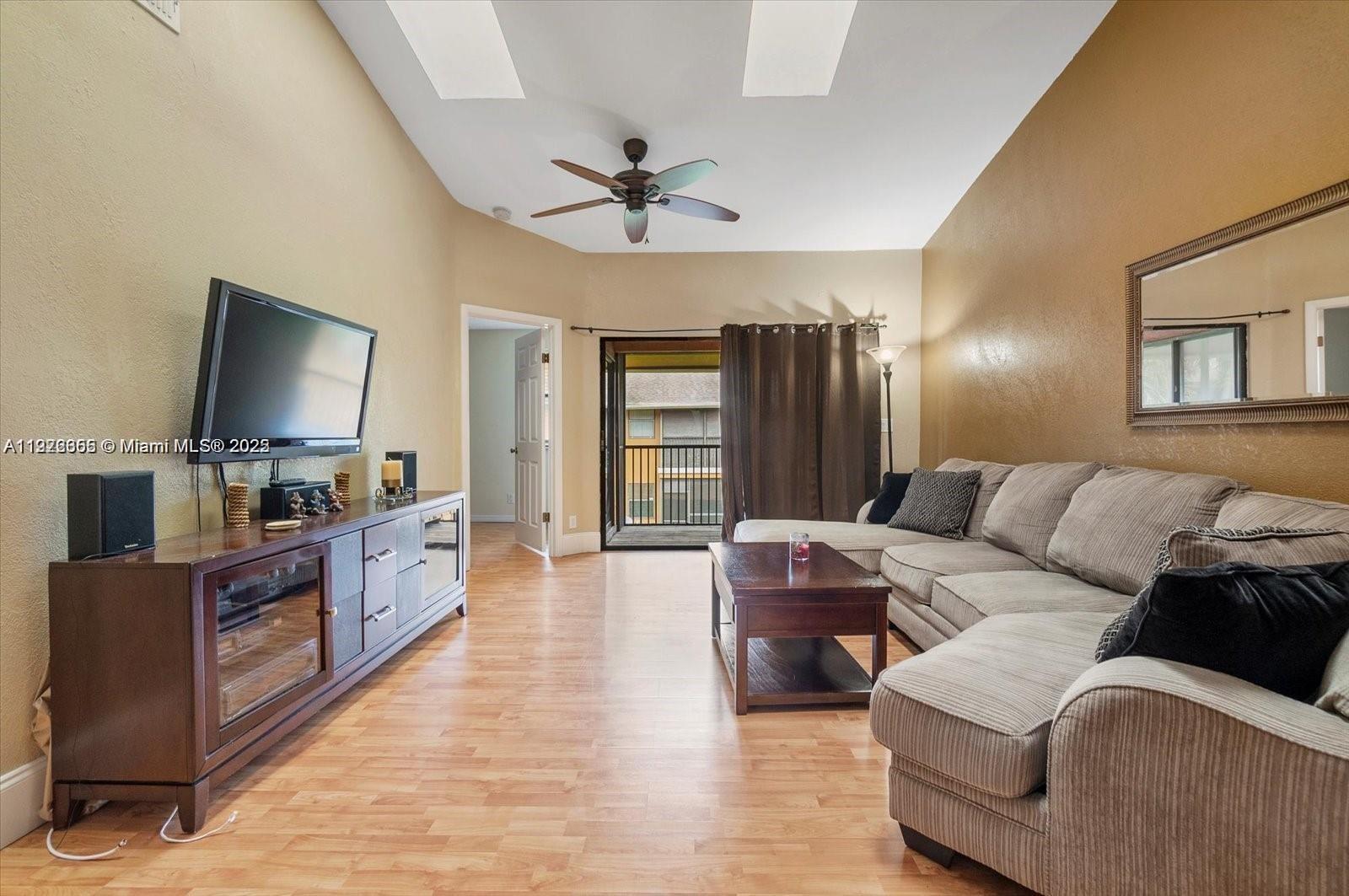 6dd28e9b-1217 2471 NW 56th Ave # 15, Lauderhill FL 33313 — #A11922355