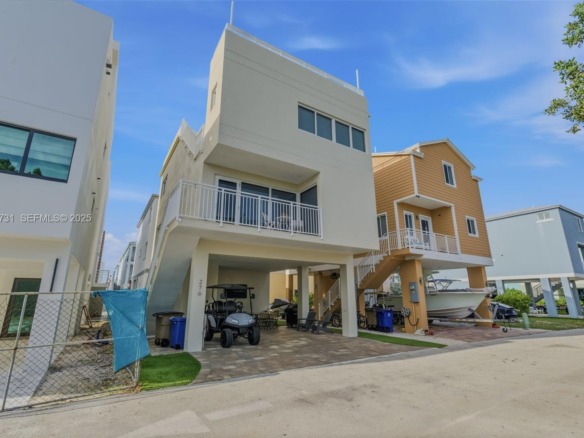 94825 Overseas hwy 276, Key Largo FL 33037 — #A11922731