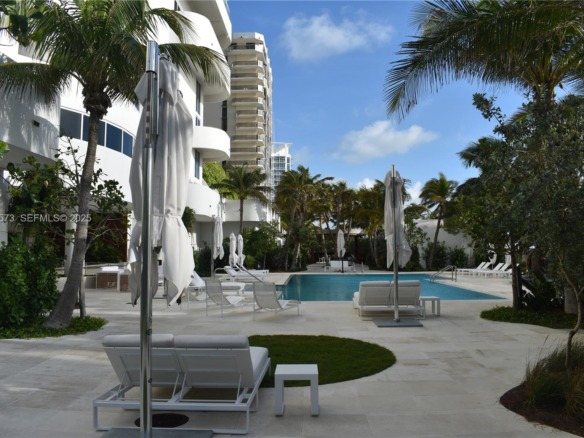6365 Collins Ave # 3804, Miami Beach FL 33141 — #A11923573