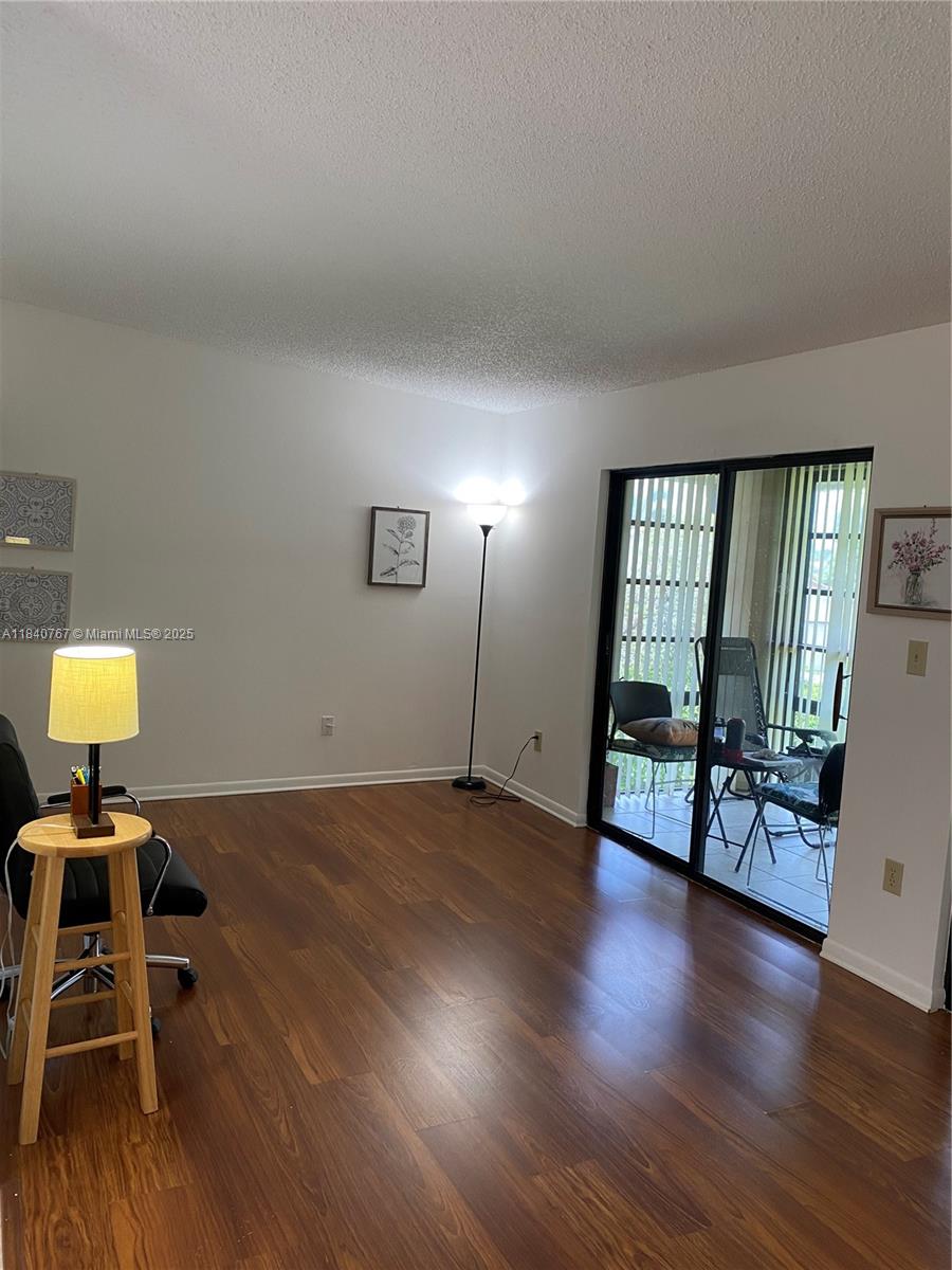 6dd28e9b-1291 10407 E Clairmont Cir # 210, Tamarac FL 33321 — #A11840767