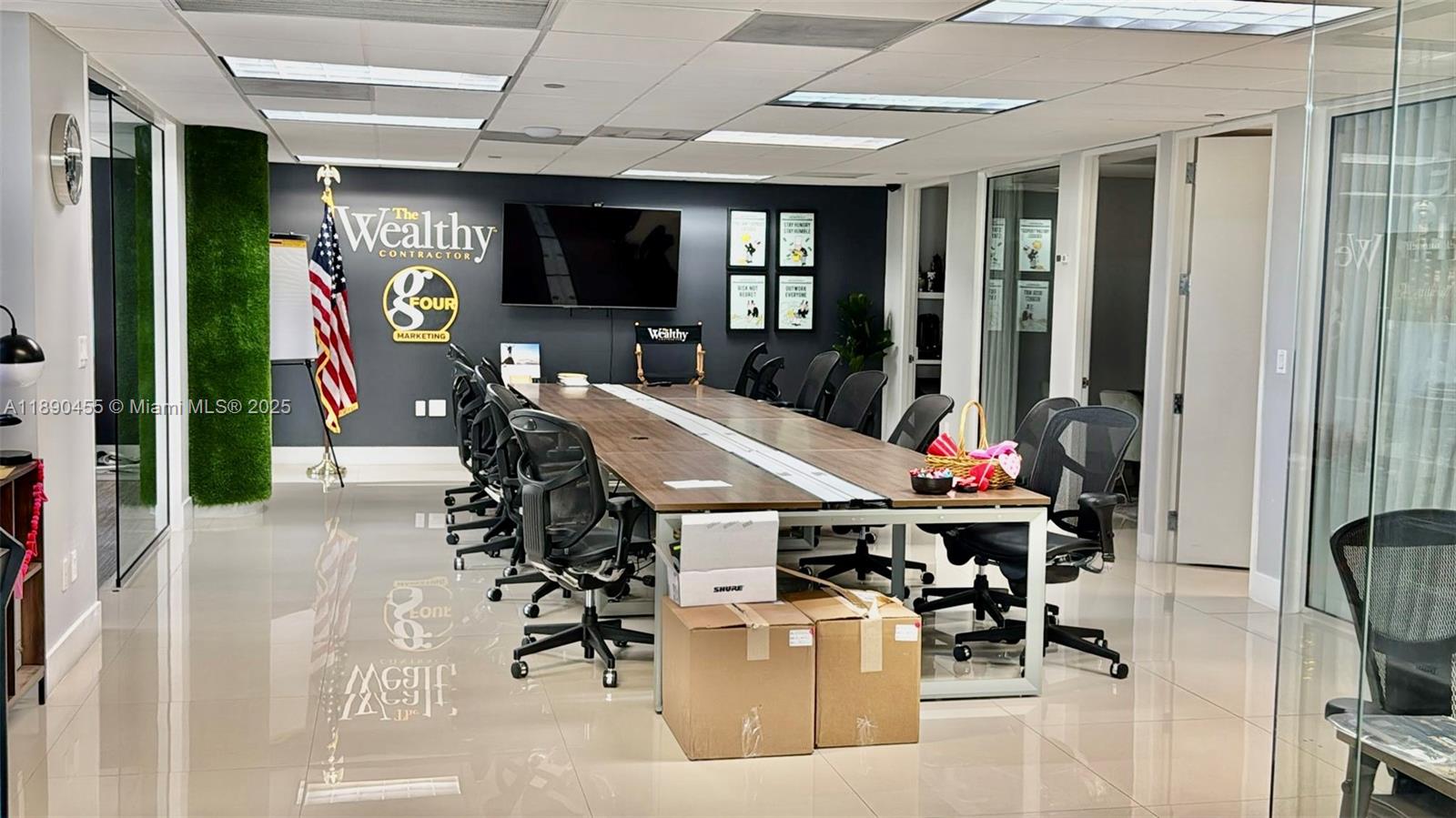 6dd28e9b-1310 2100 Ponce De Leon Blvd # 1090, Coral Gables FL 33134 — #A11890455