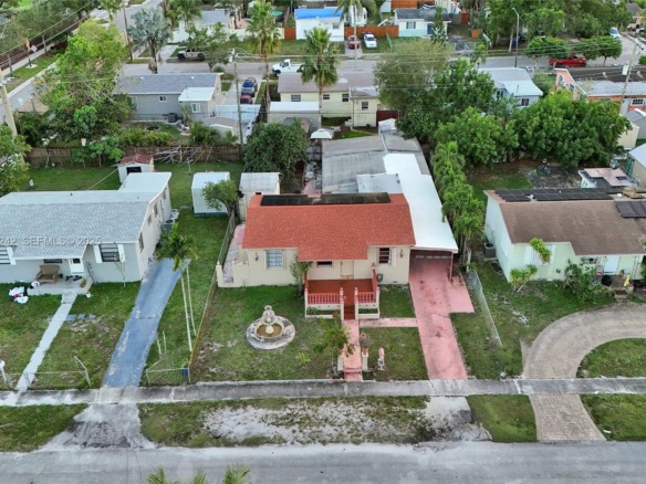 6404 Evans St, Hollywood FL 33024 — #A11924242