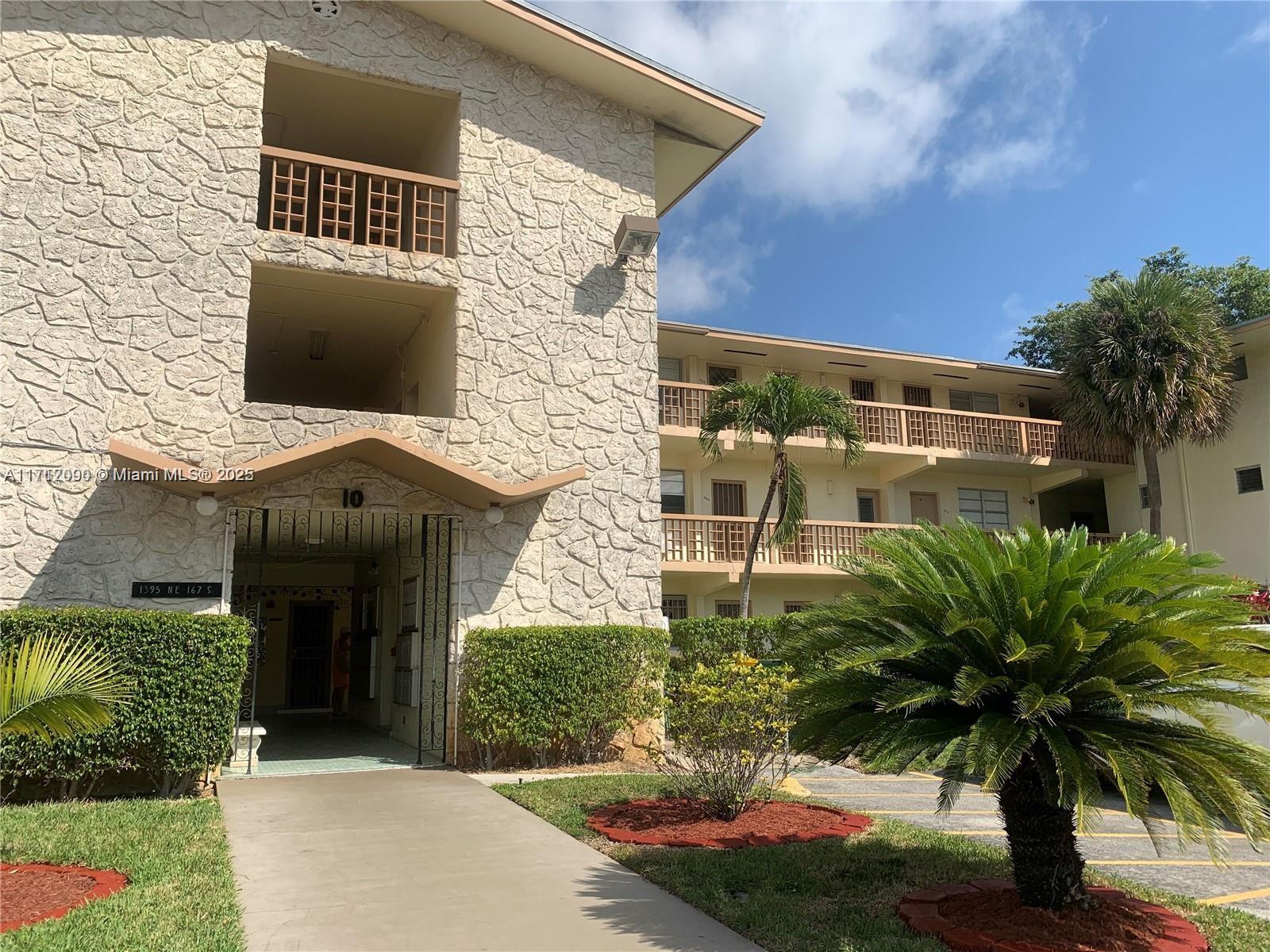 6dd28e9b-1339 1395 NE 167th St # 209, Miami FL 33162 — #A11712090