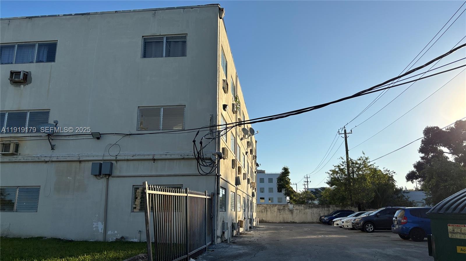 6dd28e9b-1347 1400 NE 111th St, Miami FL 33161 — #A11919179