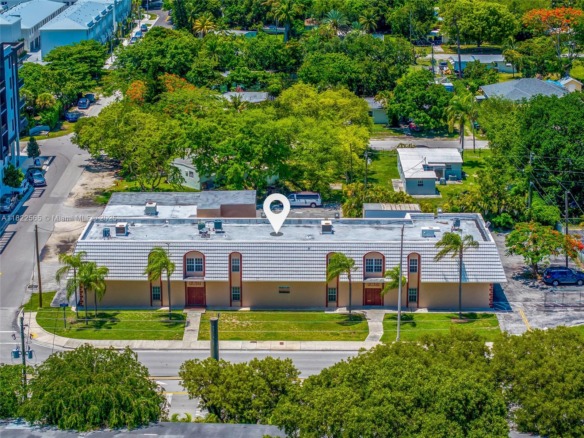 9765 SW 184th St, Palmetto Bay FL 33157 — #A11822565