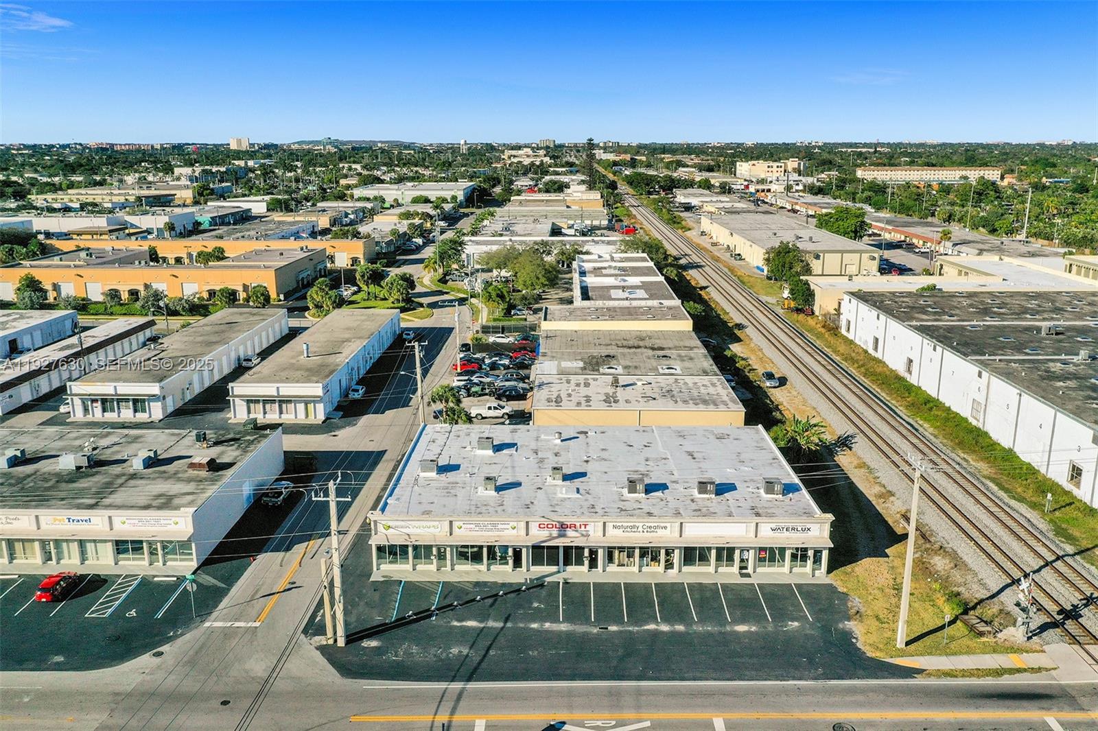 4500 N Dixie Hwy, Oakland Park FL 33334 — #A11927630